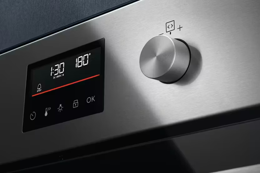 Electrolux Built-in Pyrolytic Single Oven | KOFFP46TX