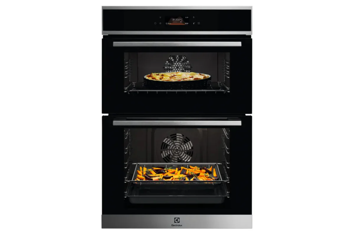 Electrolux 600 SurroundCook Built-in Electric Double Oven | Stainless Steel