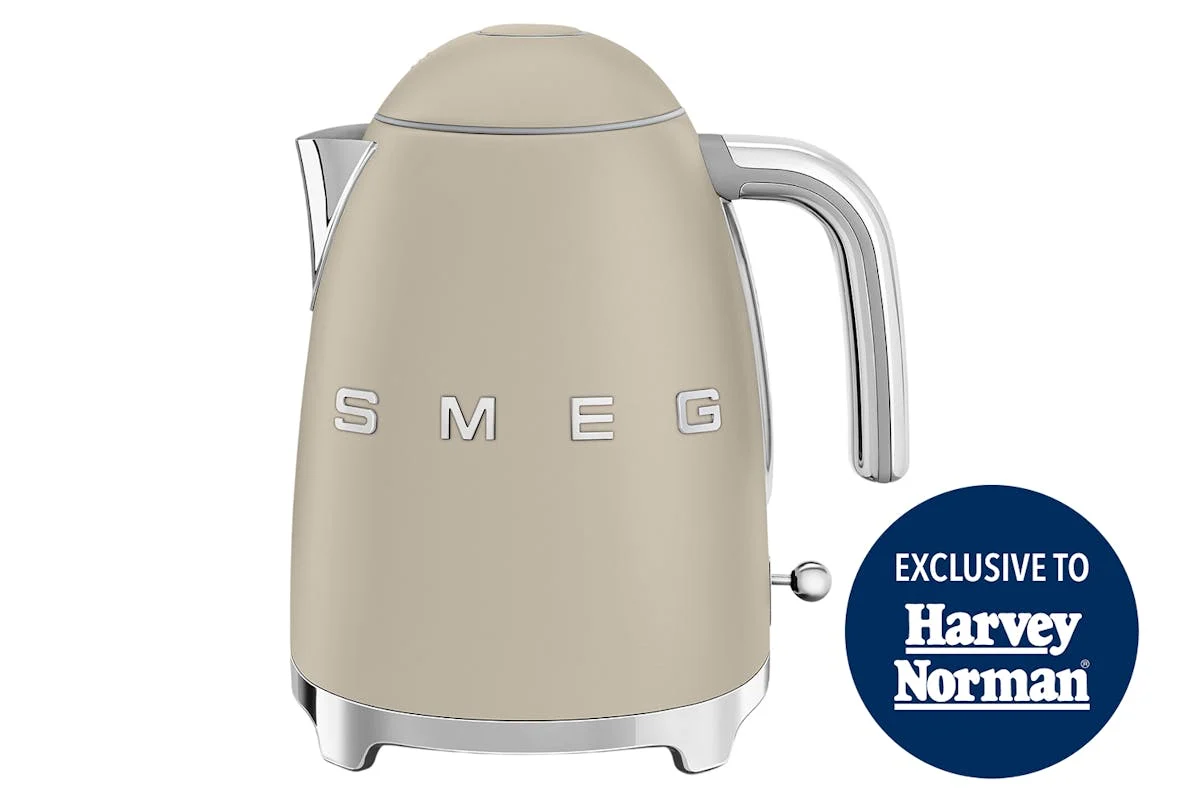 Smeg 1.7L 50's Style Kettle | Moonlight