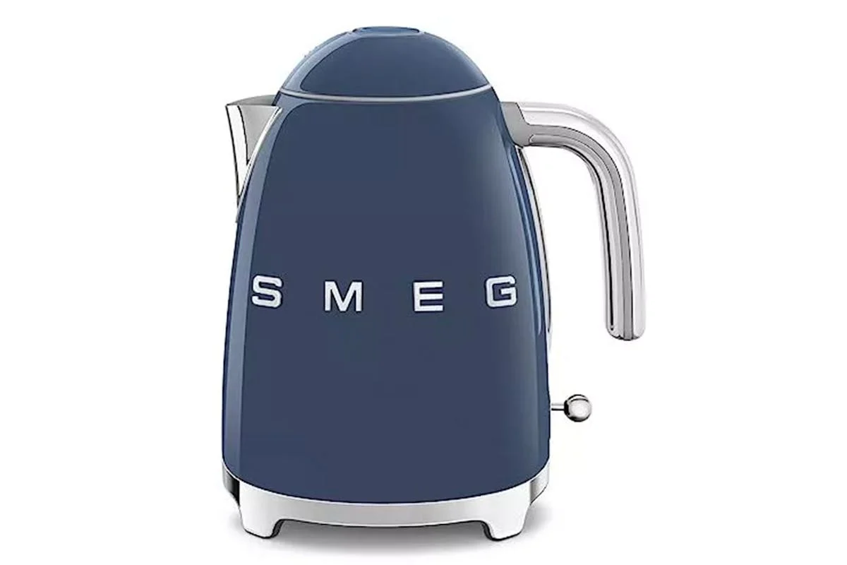 Smeg 1.7l 50s Style kettle | Navy Blue